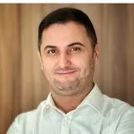 Mehdi BENYAKOUB, Collaborateur généraliste – Roquebrune Cap Martin