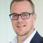 Adrien Maslak, Agent Général – Bar Sur Seine