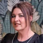 Céline ECHALLIER, Collaboratrice généraliste – Villefranche Sur Saône