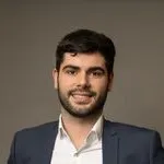 Aurélien LARQUIER, Chargé de clientèle – Cannes Forville